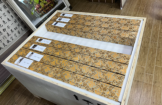 艺术品展会物流实例：45幅大师画作成功出运！汇利达为2022中荷艺术交流展助力！(图1)